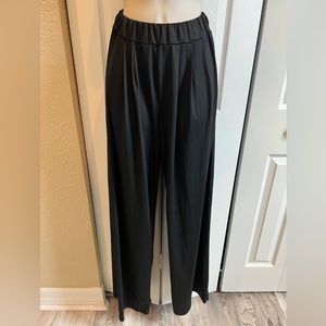Black wide leg palazzo pant